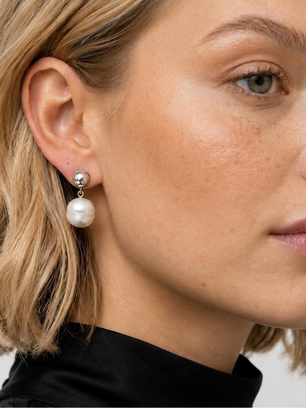 Honora Pearl Earrings